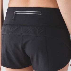 EUC lululemon speed short with block it pocket size 4